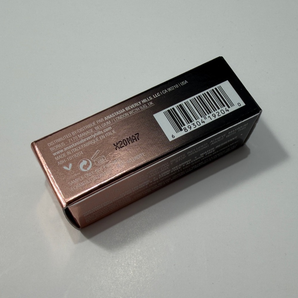 Anastasia Beverly Hills Lash Brag Mascara - Rose Gold and Black, 4 piece set - Picture 2 of 5